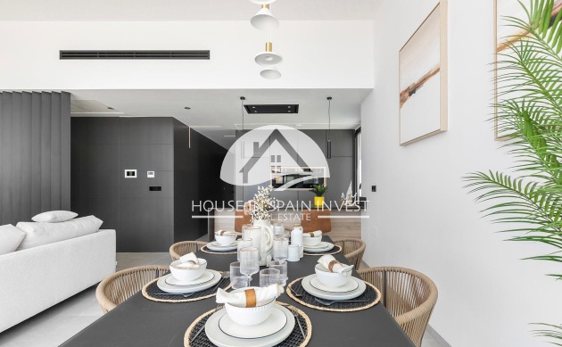 Resale - Villa - Torrevieja - Los Balcones  