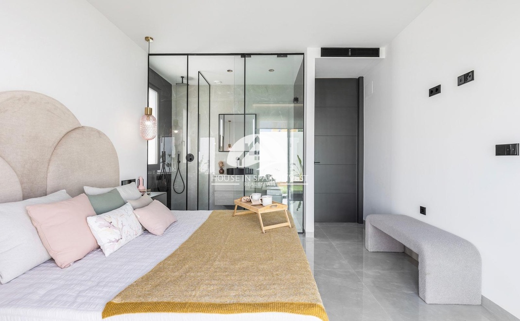 Resale - Villa - Torrevieja - Los Balcones  