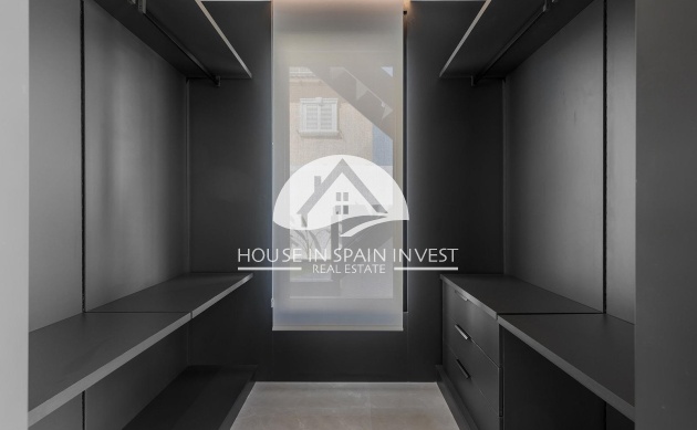 Resale - Villa - Torrevieja - Los Balcones  