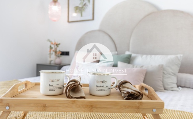 Resale - Villa - Torrevieja - Los Balcones  