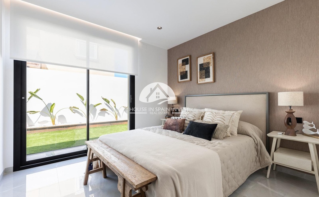 Resale - Villa - Torrevieja - Los Balcones  