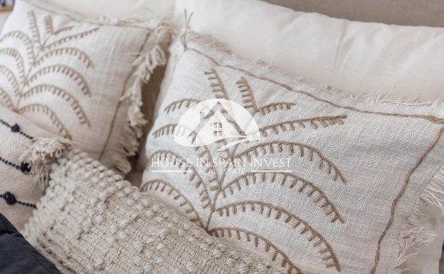 Resale - Villa - Torrevieja - Los Balcones  