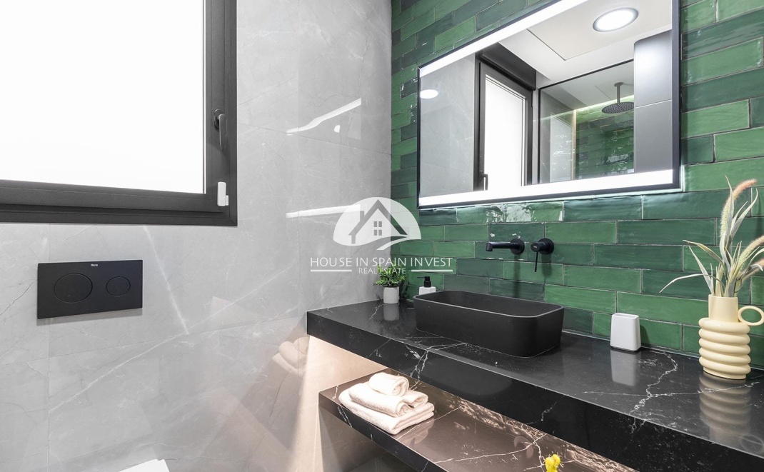 Resale - Villa - Torrevieja - Los Balcones  