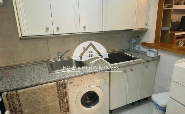 Resale - Apartment  - Torrevieja - La Mata