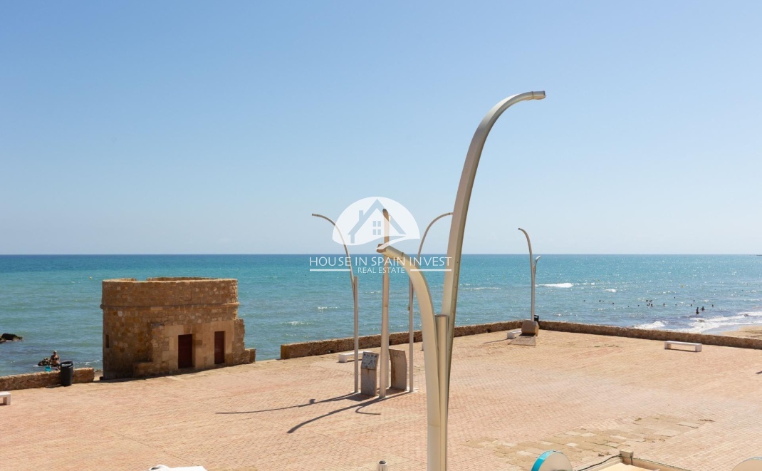Resale - Apartment  - Torrevieja - La Mata