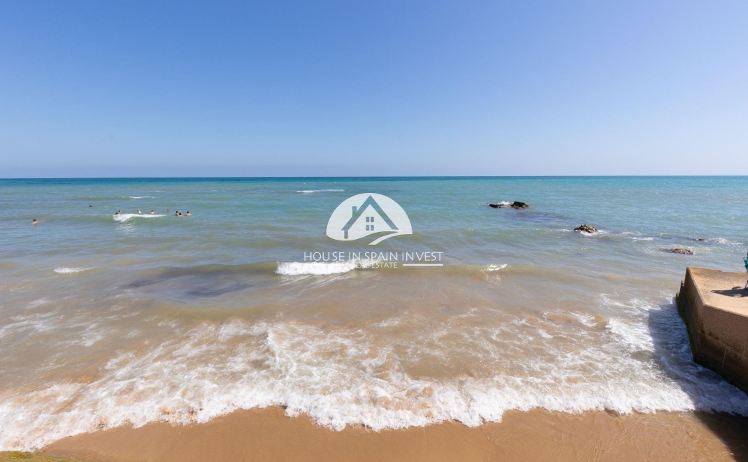 Resale - Apartment  - Torrevieja - La Mata