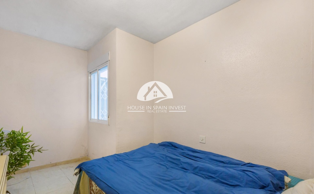 Resale - Apartment  - Torrevieja - Centro