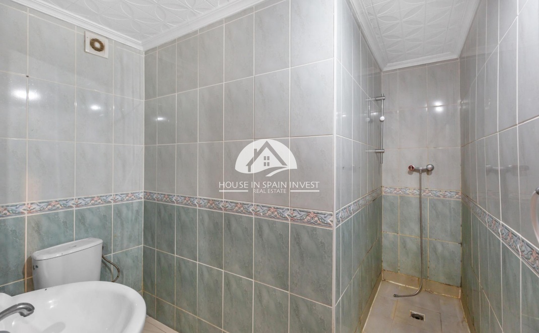 Resale - Apartment  - Torrevieja - Centro