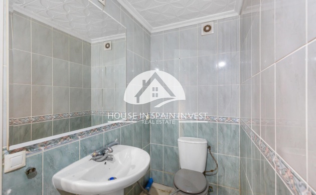 Resale - Apartment  - Torrevieja - Centro