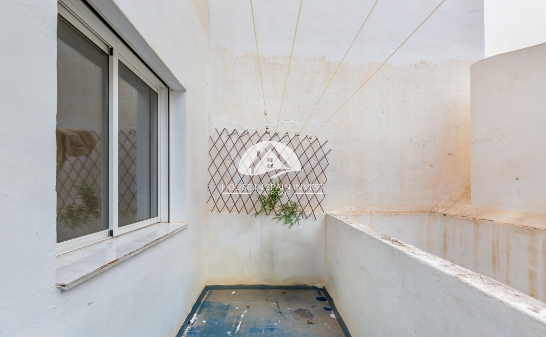 Resale - Apartment  - Torrevieja - Centro