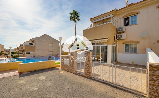 Resale - Ground floor bungalow - Torrevieja - Aguas Nuevas
