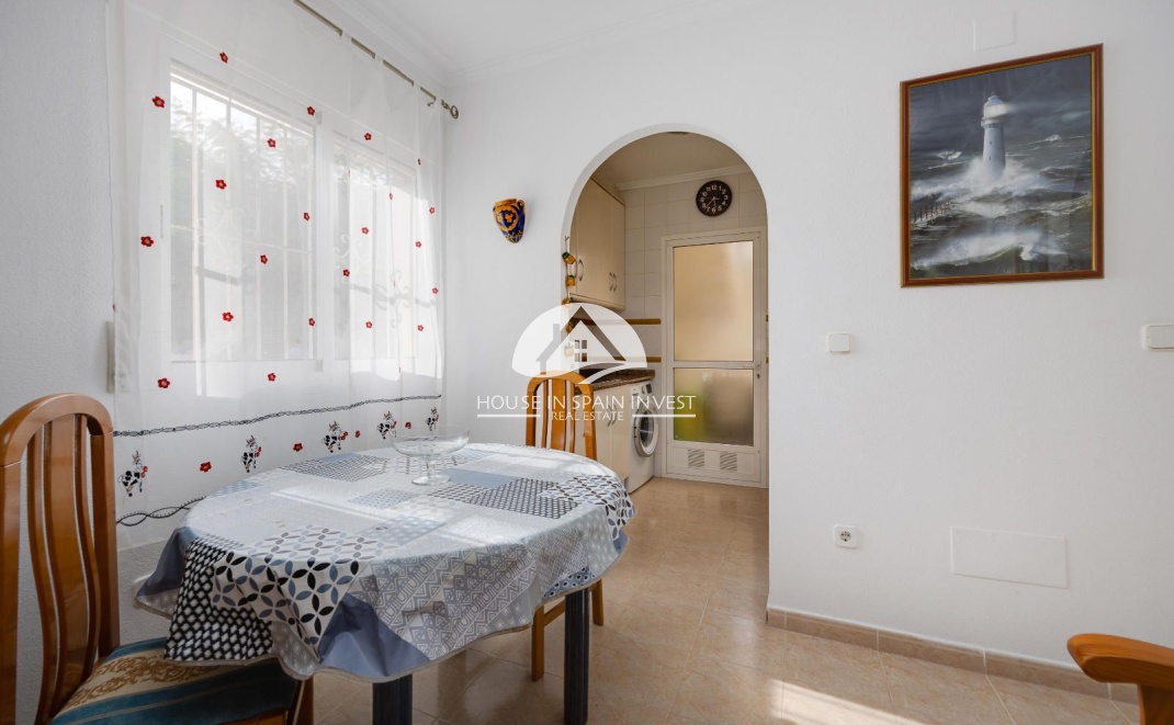 Resale - Ground floor bungalow - Torrevieja - Aguas Nuevas