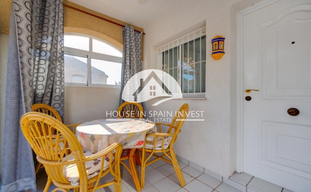 Resale - Ground floor bungalow - Torrevieja - Aguas Nuevas