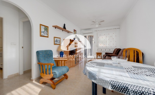 Resale - Ground floor bungalow - Torrevieja - Aguas Nuevas