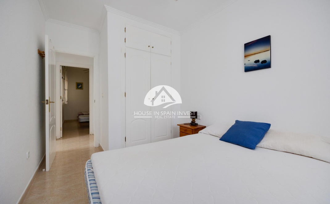 Resale - Ground floor bungalow - Torrevieja - Aguas Nuevas