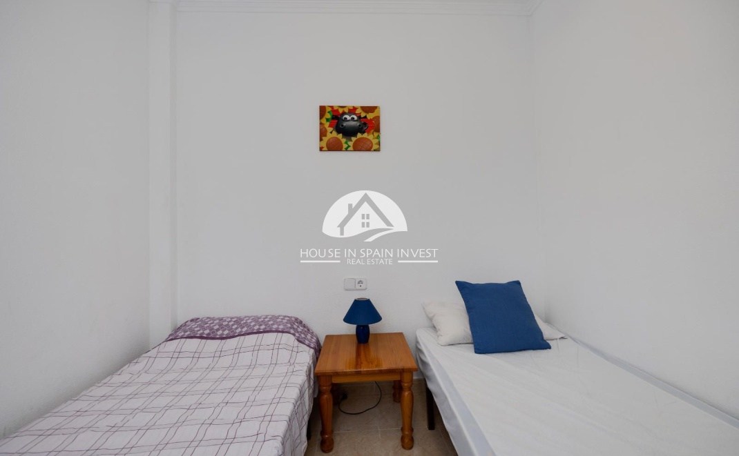 Resale - Ground floor bungalow - Torrevieja - Aguas Nuevas