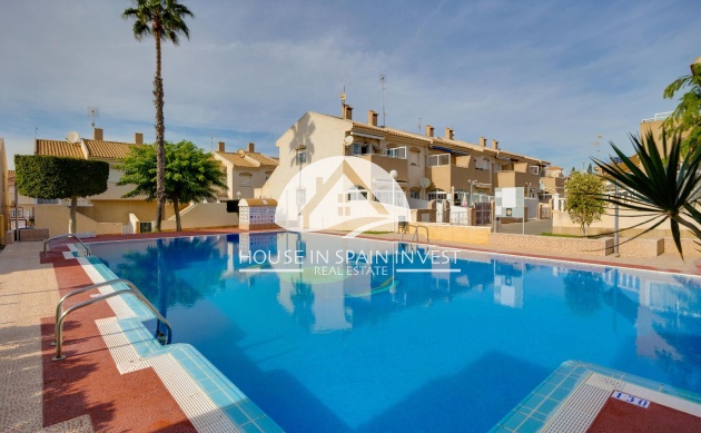 Resale - Ground floor bungalow - Torrevieja - Aguas Nuevas
