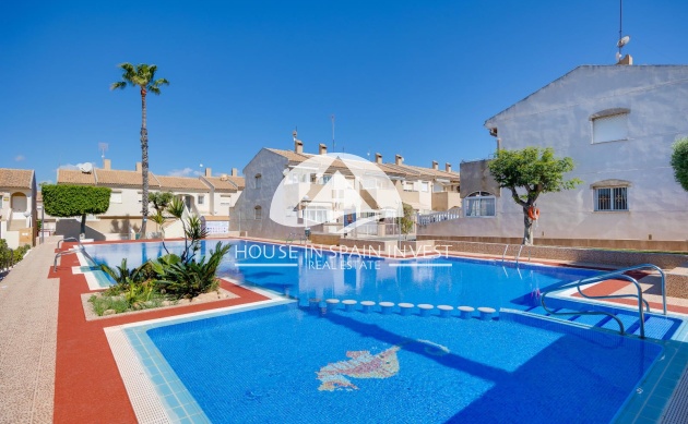 Resale - Ground floor bungalow - Torrevieja - Aguas Nuevas