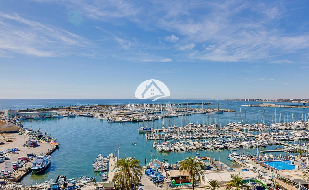 Resale - Ground floor bungalow - Torrevieja - Aguas Nuevas