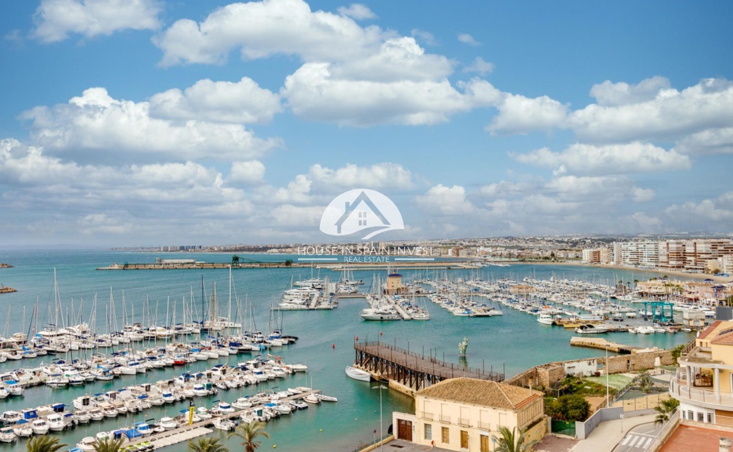 Resale - Ground floor bungalow - Torrevieja - Aguas Nuevas