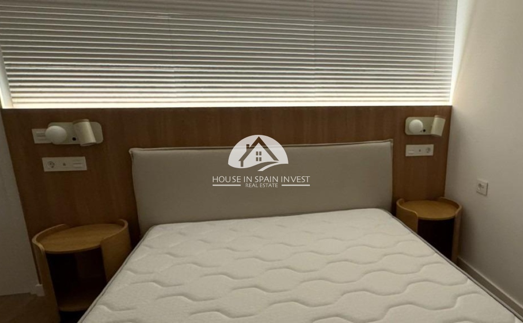 Resale - Apartment  - Torrevieja - Punta Prima