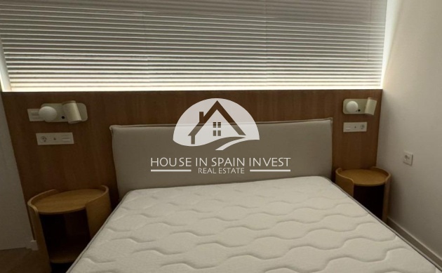 Resale - Apartment  - Torrevieja - Punta Prima