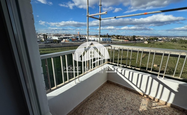 Resale - Apartment  - Torrevieja - Punta Prima