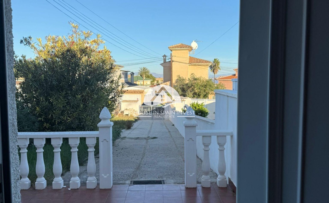 Resale - Villa - Torrevieja - Los Balcones  