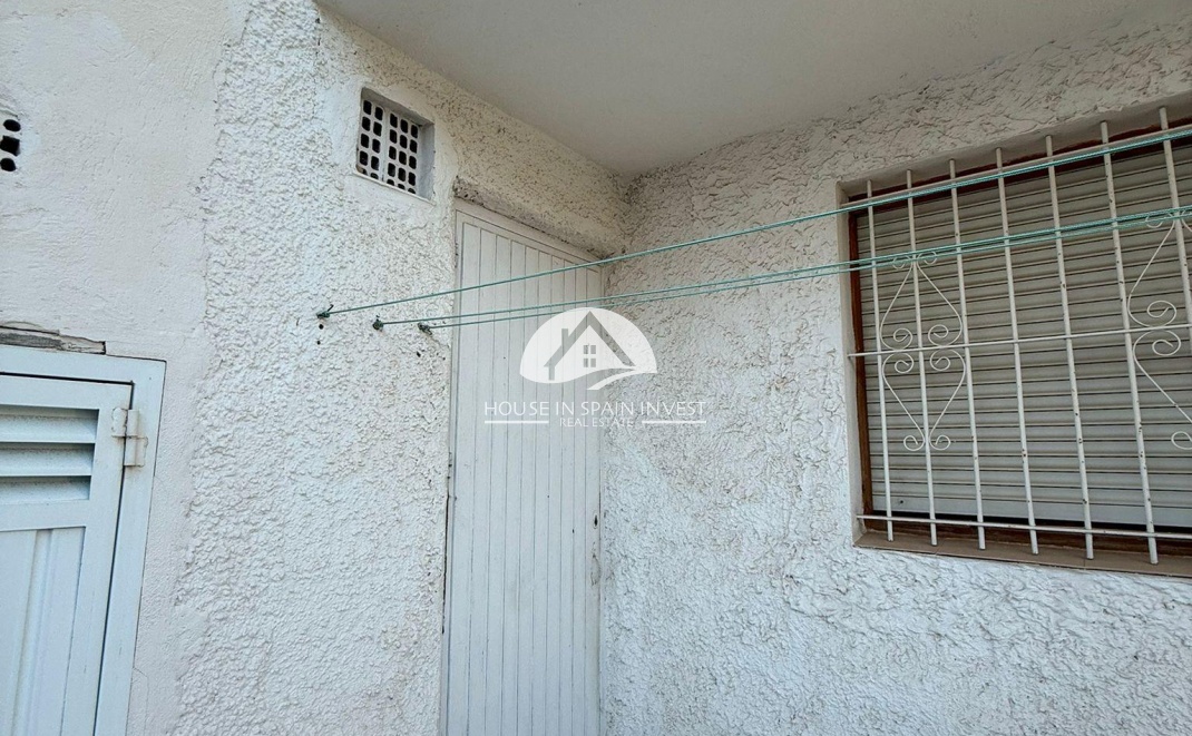 Resale - Villa - Torrevieja - Los Balcones  