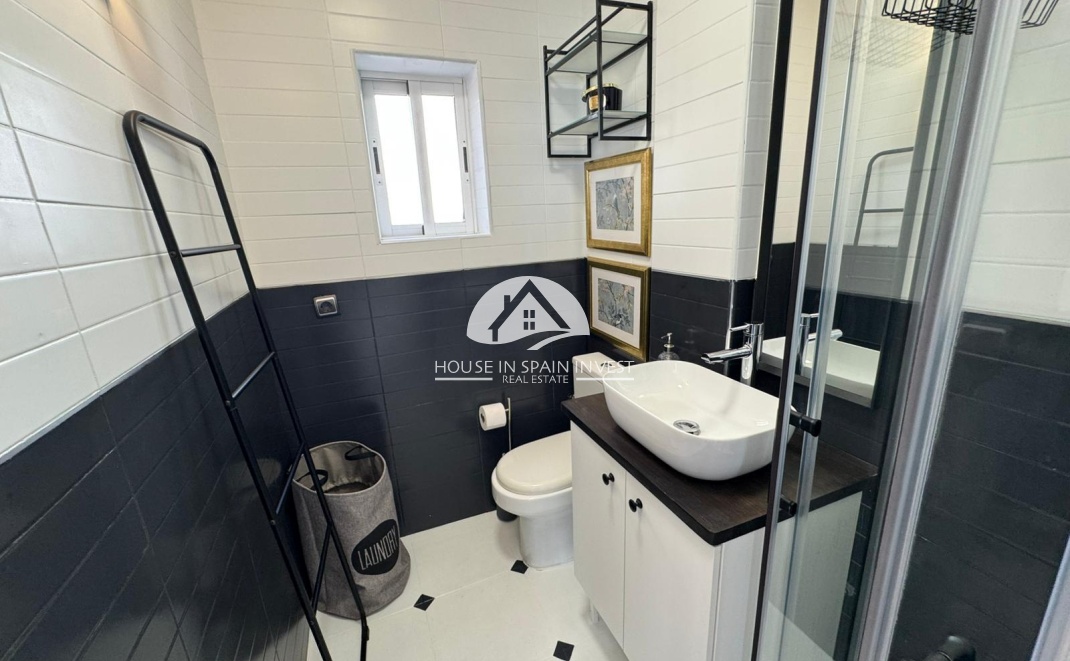 Reventa - Bungalow planta baja - Torrevieja - Punta Prima 