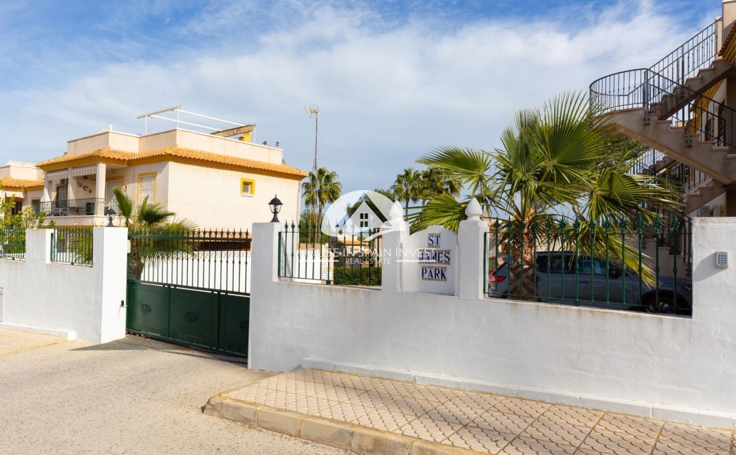 Resale - Apartment  - Orihuela Costa - Las Filipinas