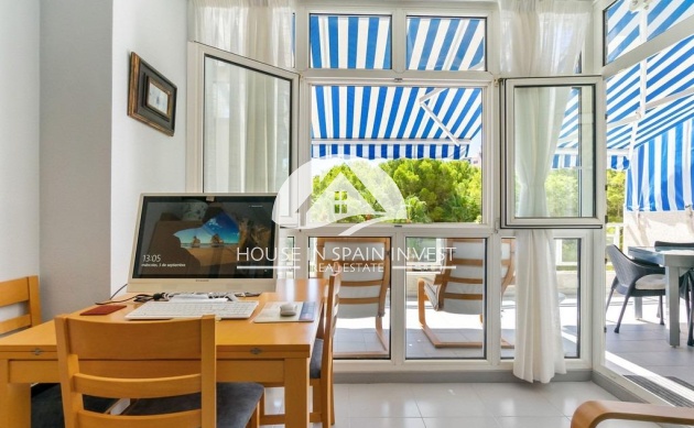 Resale - Apartment  - Orihuela Costa - Dehesa de campoamor