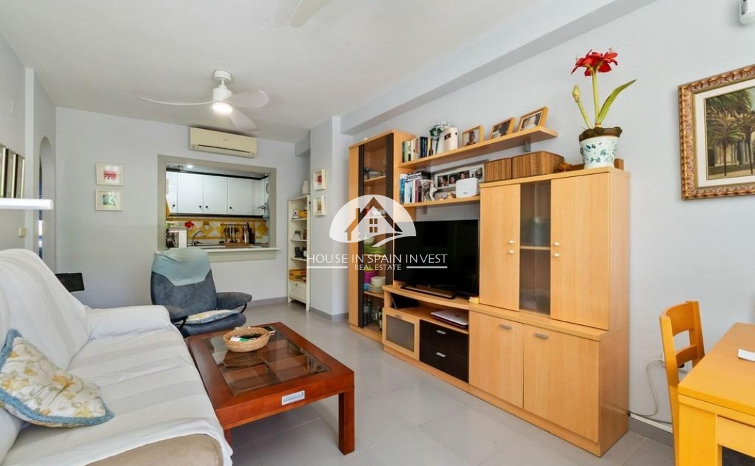 Resale - Apartment  - Orihuela Costa - Dehesa de campoamor