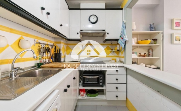 Resale - Apartment  - Orihuela Costa - Dehesa de campoamor