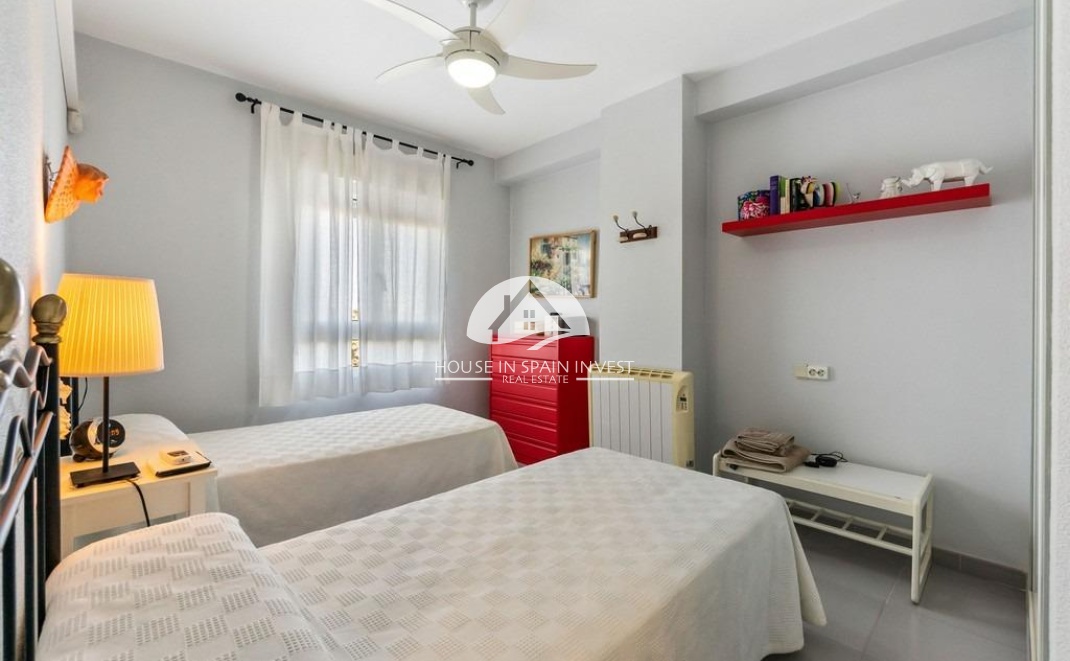 Resale - Apartment  - Orihuela Costa - Dehesa de campoamor