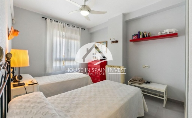 Resale - Apartment  - Orihuela Costa - Dehesa de campoamor