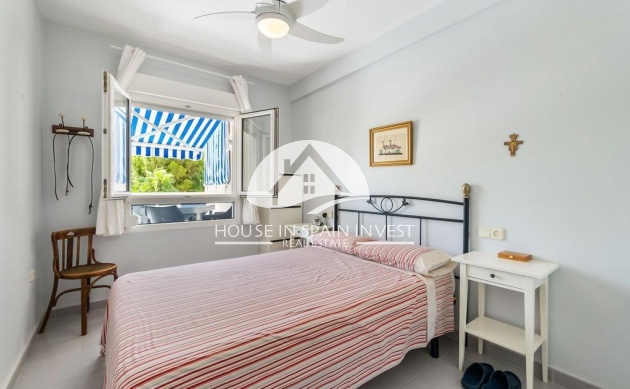 Resale - Apartment  - Orihuela Costa - Dehesa de campoamor