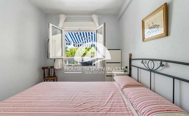 Resale - Apartment  - Orihuela Costa - Dehesa de campoamor