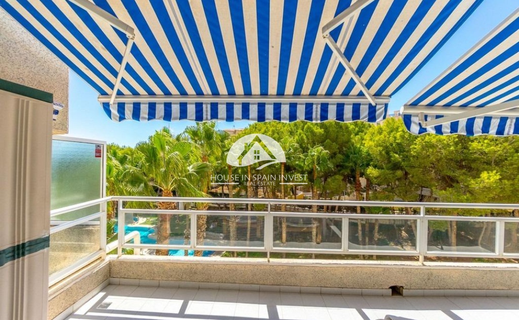 Resale - Apartment  - Orihuela Costa - Dehesa de campoamor