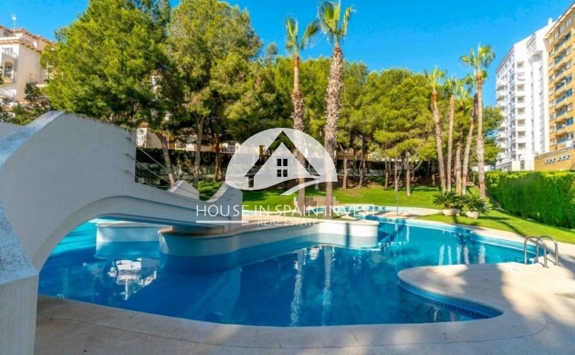 Resale - Apartment  - Orihuela Costa - Dehesa de campoamor