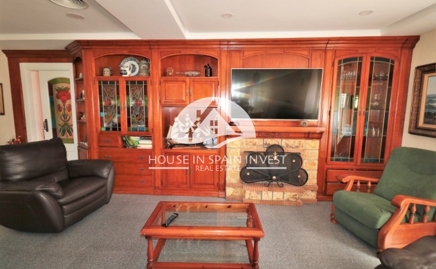 Resale - Villa - Orihuela Costa - Cabo roig  