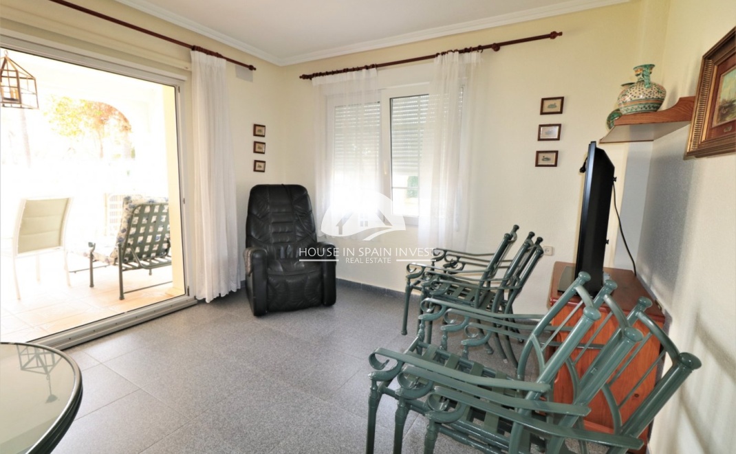 Resale - Villa - Orihuela Costa - Cabo roig  