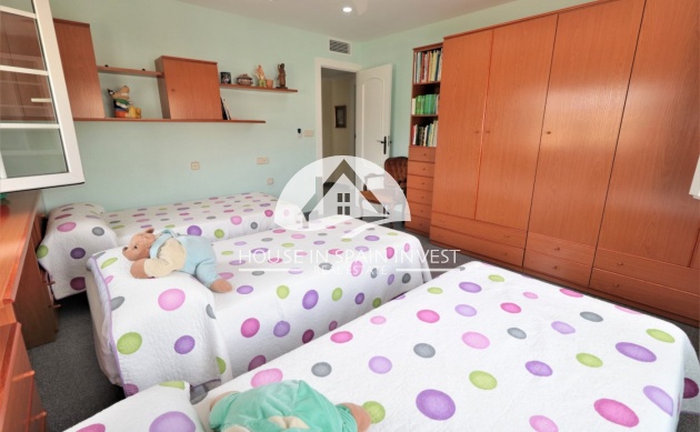 Resale - Villa - Orihuela Costa - Cabo roig  