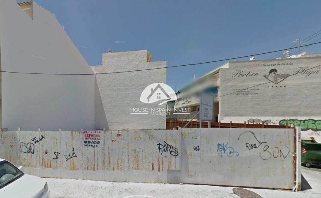 Resale - Plot / Land - Torrevieja - Centro