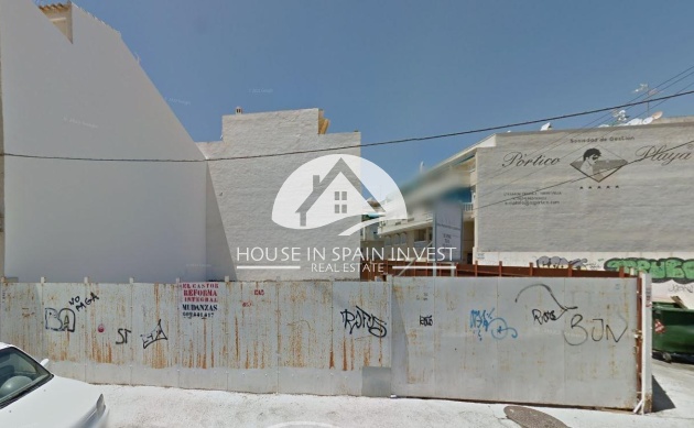 Resale - Plot / Land - Torrevieja - Centro