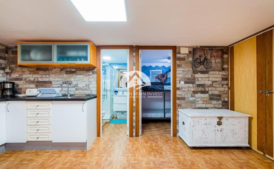 Resale - Apartment  - Torrevieja - El Acequión - Los Náufragos