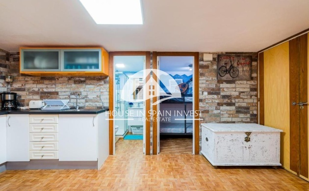 Resale - Apartment  - Torrevieja - El Acequión - Los Náufragos