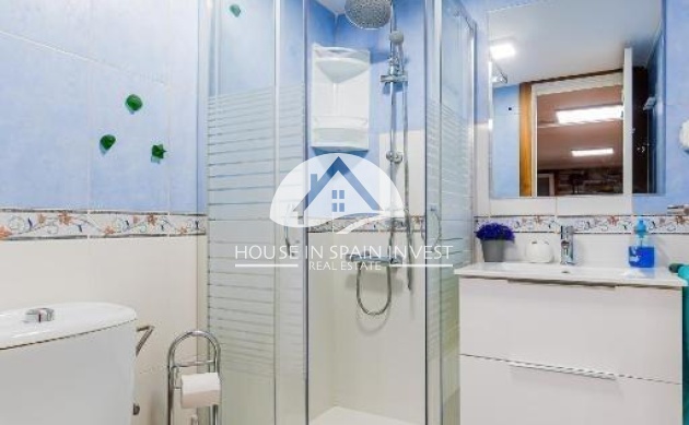 Resale - Apartment  - Torrevieja - El Acequión - Los Náufragos