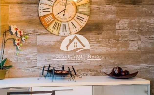 Resale - Apartment  - Torrevieja - El Acequión - Los Náufragos