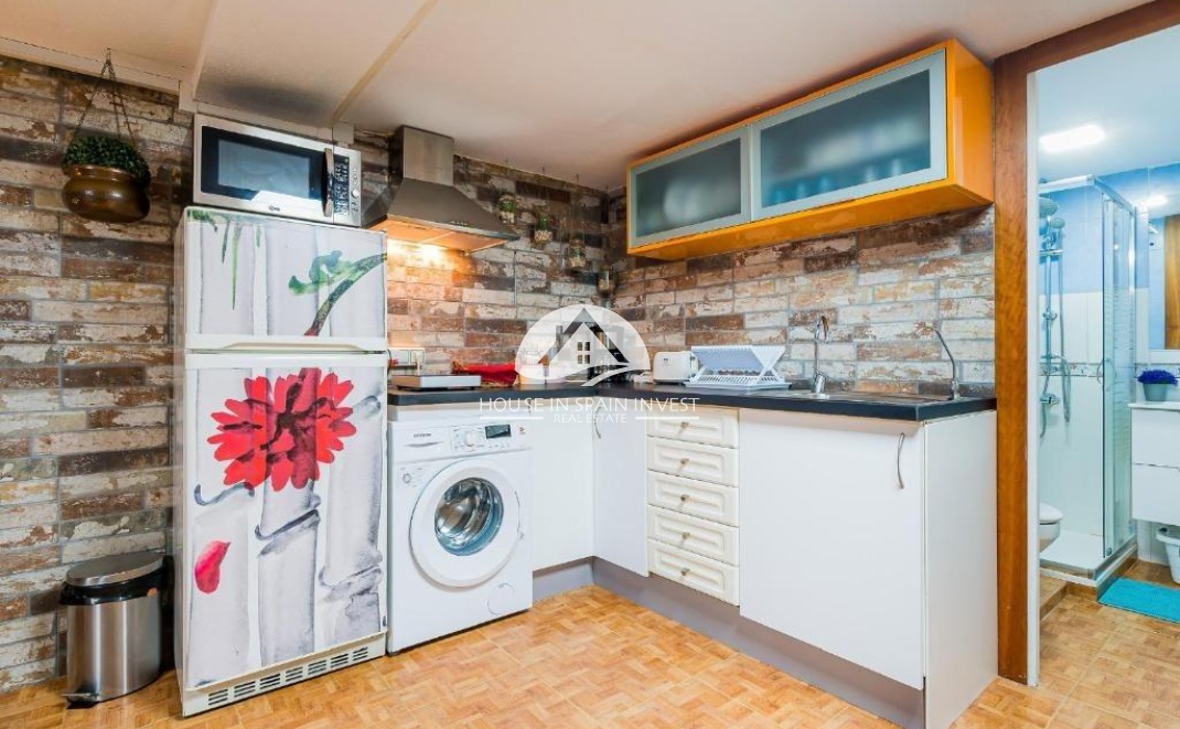 Resale - Apartment  - Torrevieja - El Acequión - Los Náufragos